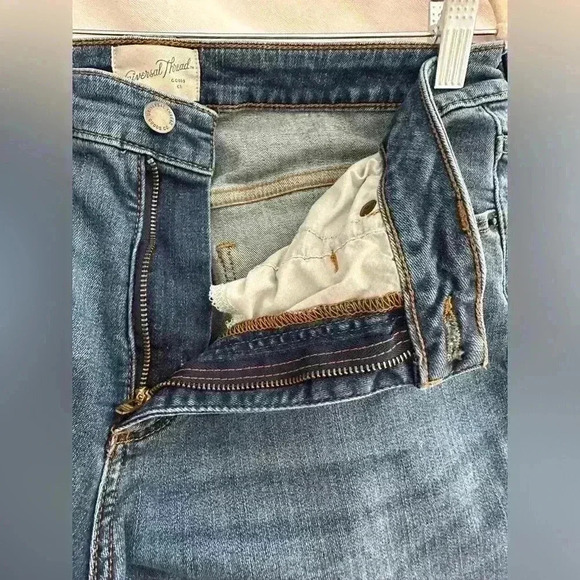 Universal Thread Denim Blue Jeans (429) - Picture 8 of 13